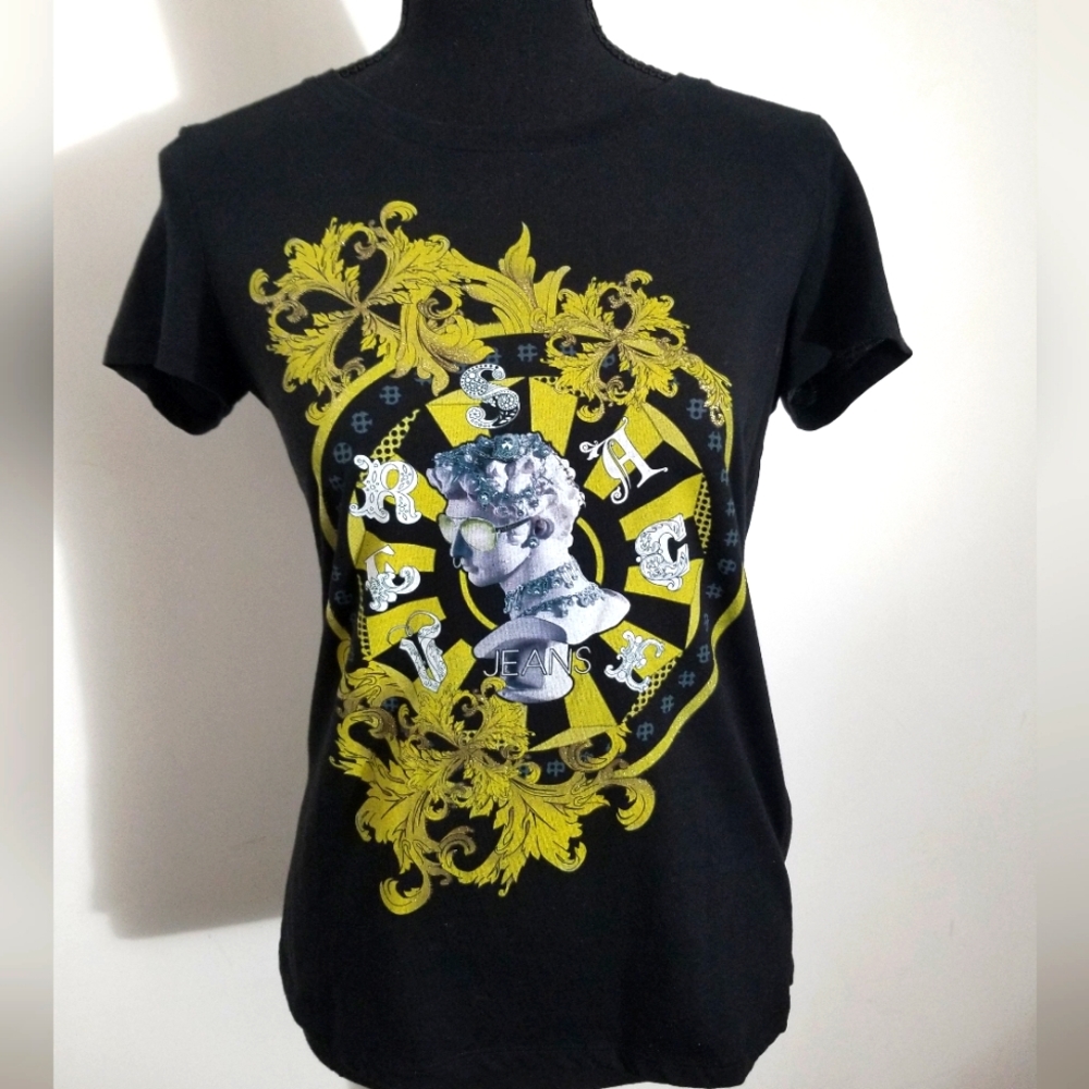 Versace T-Shirt! Size 4!